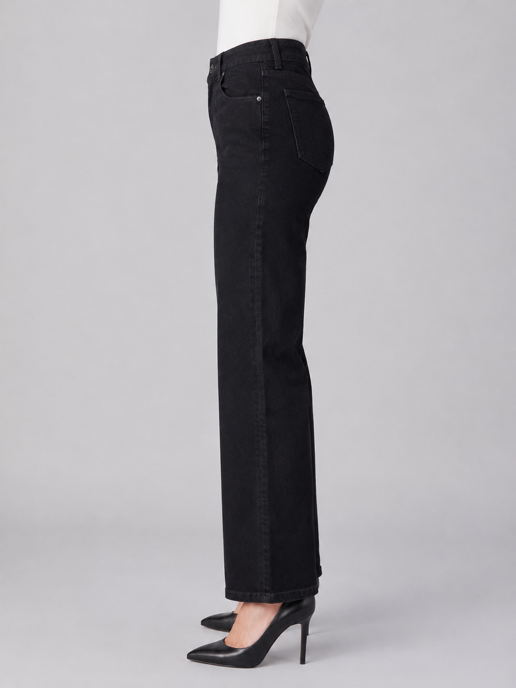 BS695